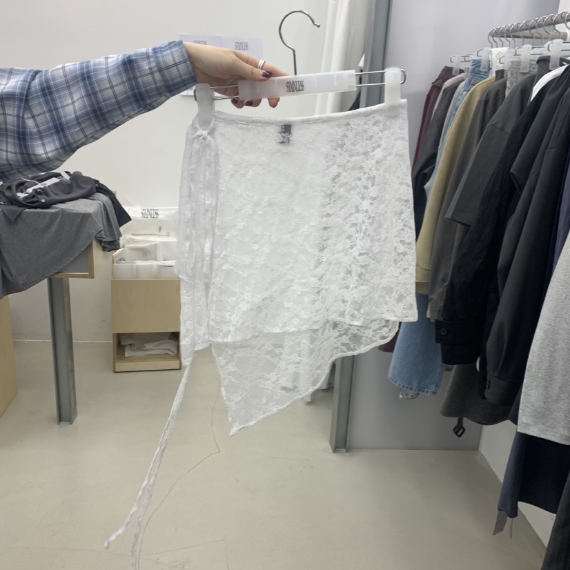 STAINLESS韓國東大門直郵女士新款26春夏推薦短裙花朵蕾絲STAINLESS短裙圖色1