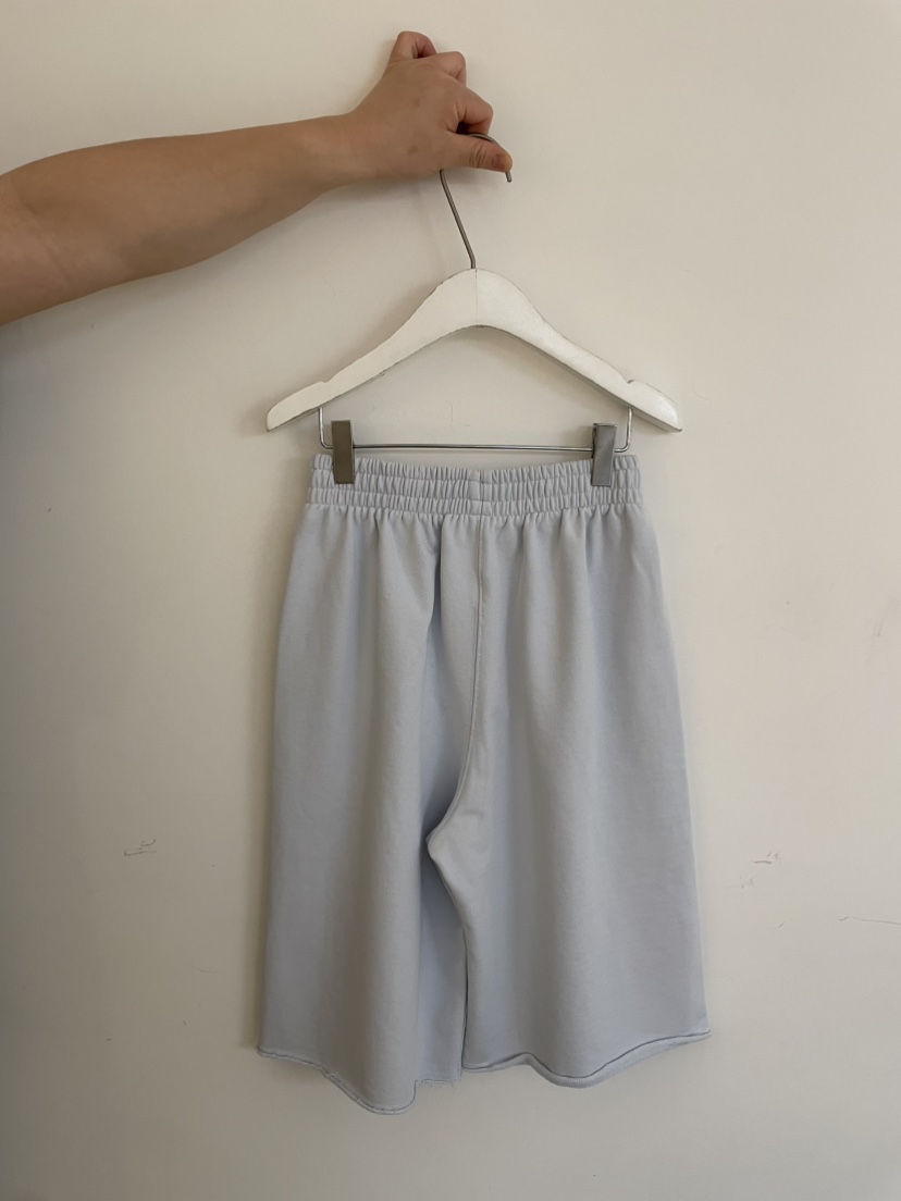 JEONG GAM STUDIOS韓國東大門直郵女裝新款人氣26春夏短褲JEONG GAM STUDIOS短褲