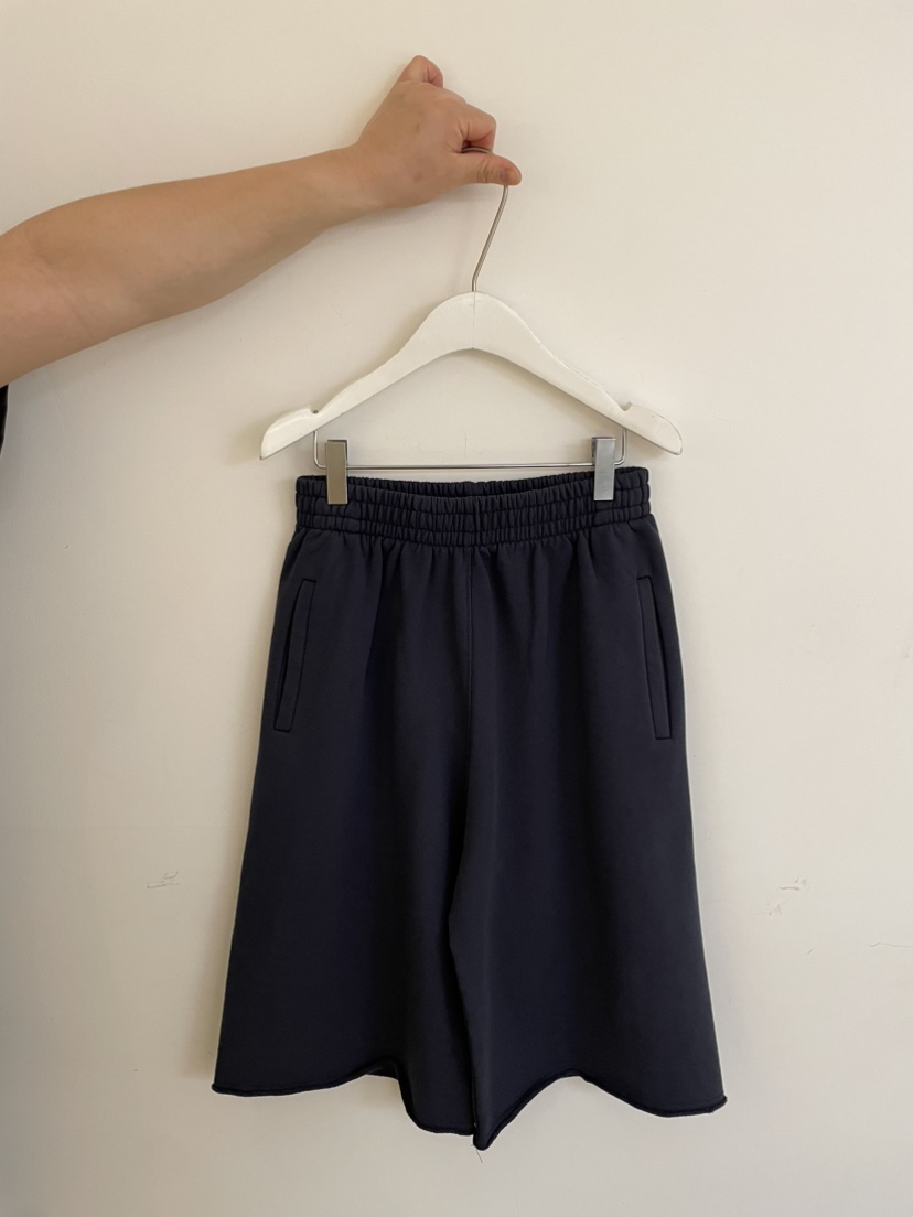 JEONG GAM STUDIOS韓國東大門直郵女裝新款人氣26春夏短褲JEONG GAM STUDIOS短褲圖色1