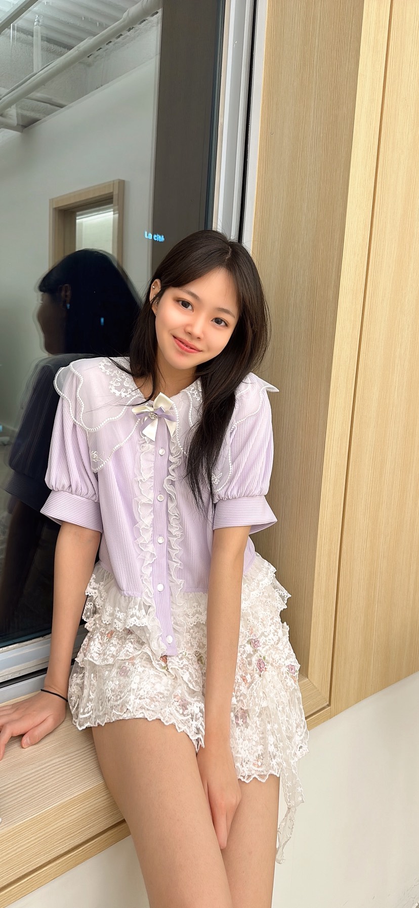 YARD韓國東大門代購女士新款26春夏熱賣襯衫蕾絲衫含胸花YARD襯衫/蕾絲衫