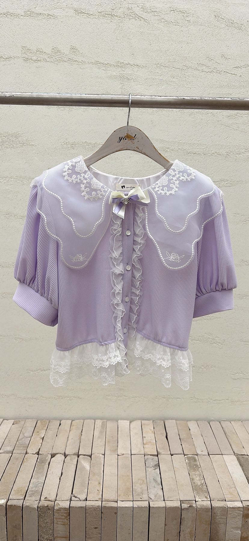 YARD韓國東大門代購女士新款26春夏熱賣襯衫蕾絲衫含胸花YARD襯衫/蕾絲衫圖色2