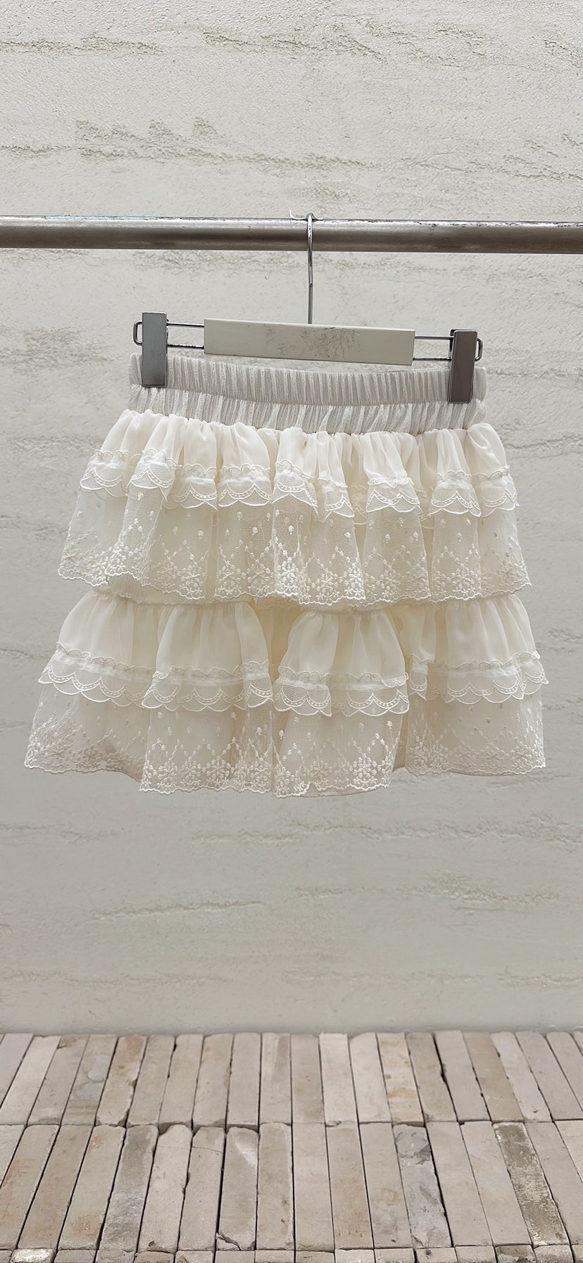 YARD韓國直郵實拍女裝新款人氣26春夏熱賣推薦短裙刺繡雪紡YARD短裙圖色1