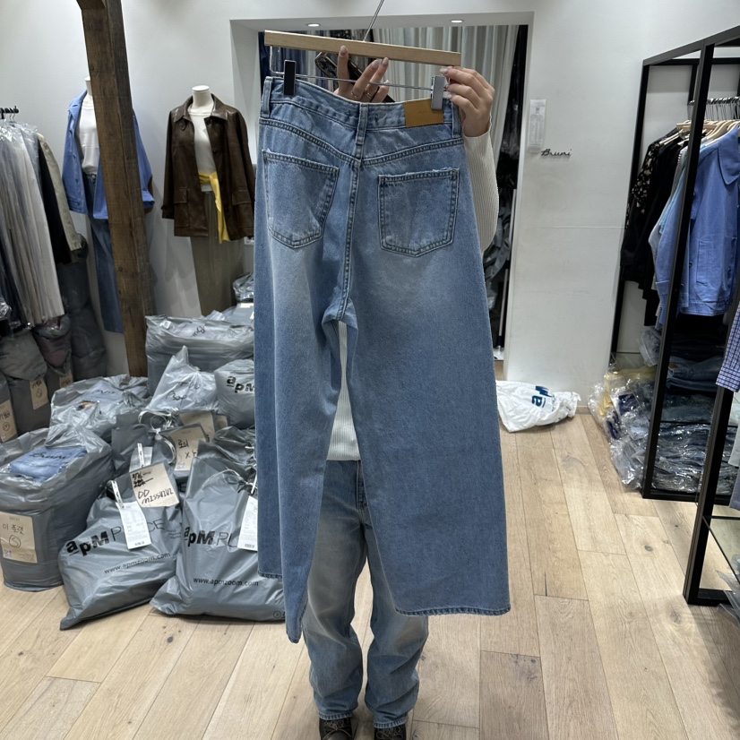 BRUNI/RICOTTA韓國直郵實拍女裝新款時尚休閑牛仔褲磨毛BRUNI/RICOTTA牛仔褲