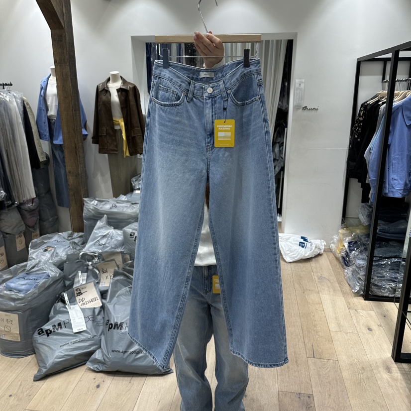 BRUNI/RICOTTA韓國直郵實拍女裝新款時尚休閑牛仔褲磨毛BRUNI/RICOTTA牛仔褲圖色1