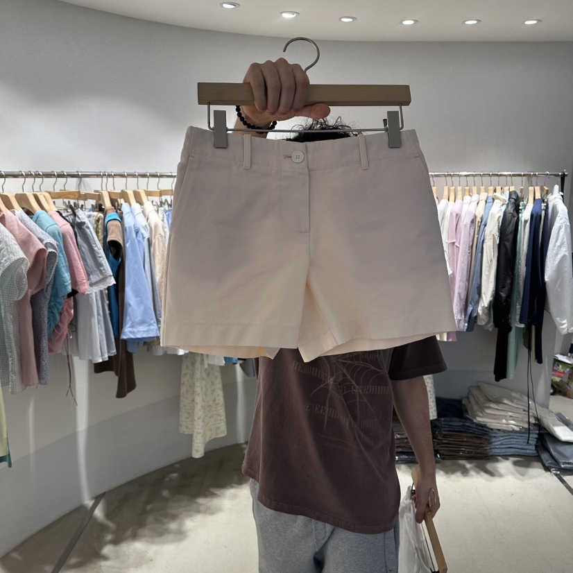ROOM K-P韓國東大門直郵女裝新款26春夏休閑推薦職業短褲roomk短褲圖色2