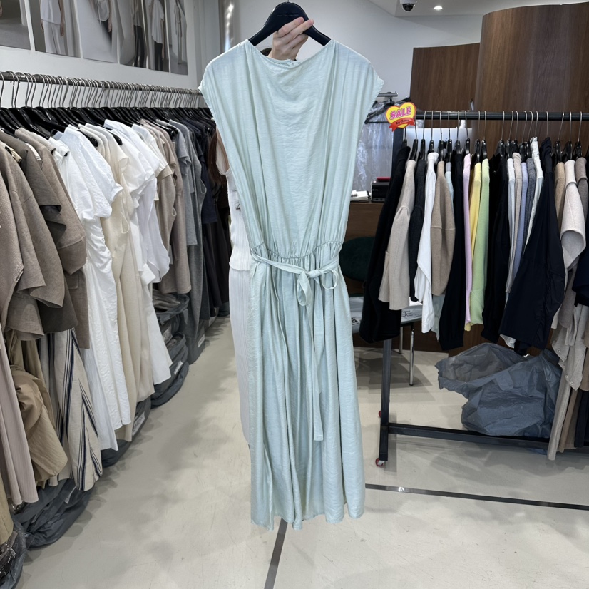 LE EDITION/LEBOENE韓國東大門直郵女士新品26春夏連衣裙LE EDITION/LEBOENE連衣裙圖色1