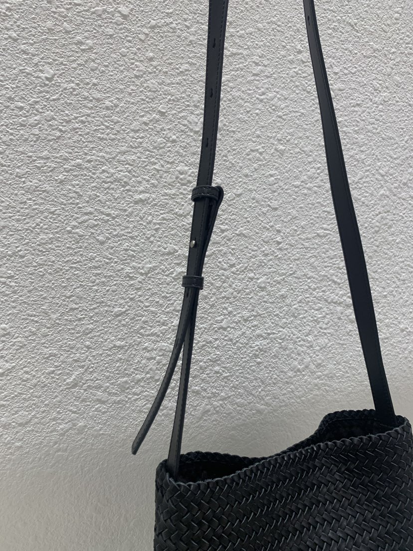 LUCY SALON韓國直郵實拍女裝新款推薦熱賣職業單肩斜跨包LUCY SALON單肩/斜跨包