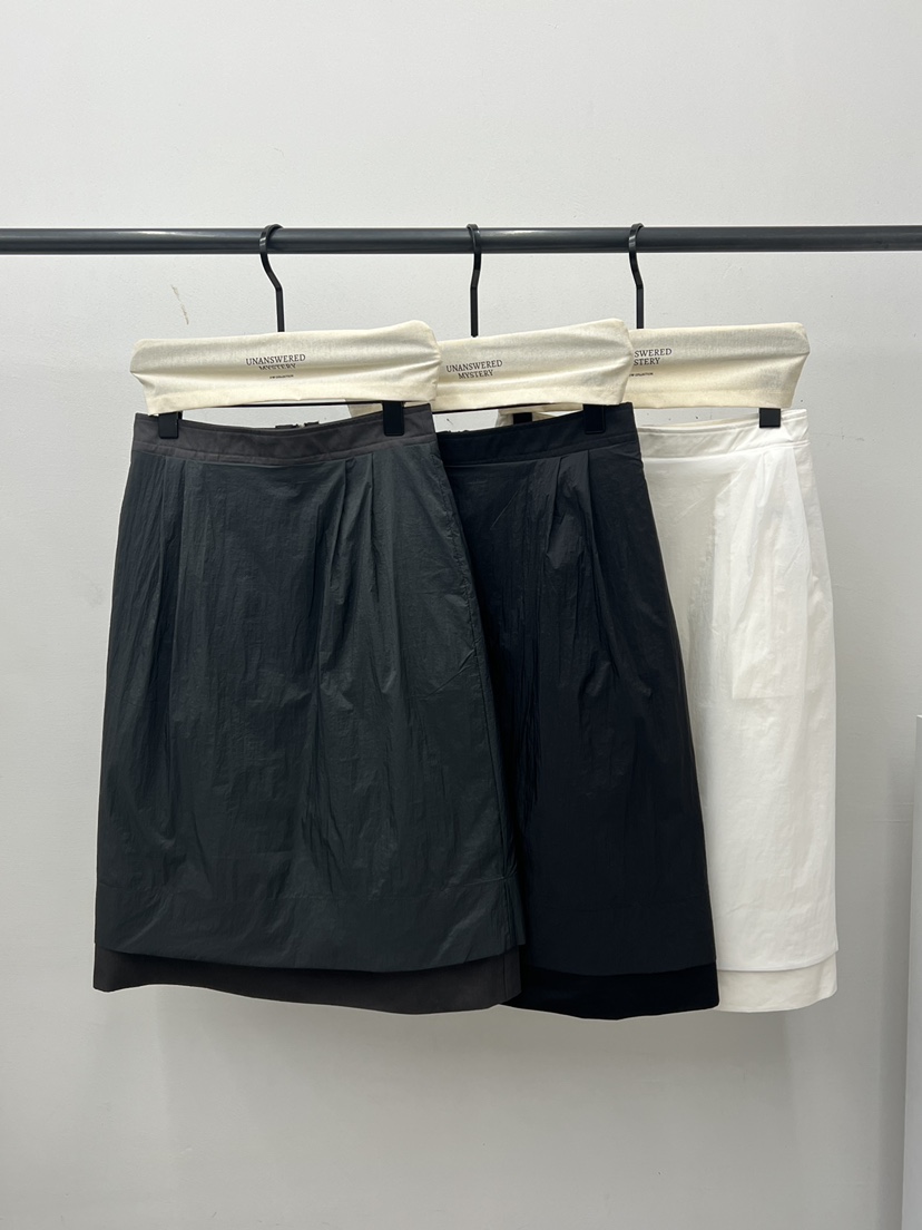 UNANSWERED-MYSTERY/FIFO韓國代購女士新品熱賣半身裙中短裙兩面穿UNANSWERED-MYSTERY/FIFO半身裙/中短裙