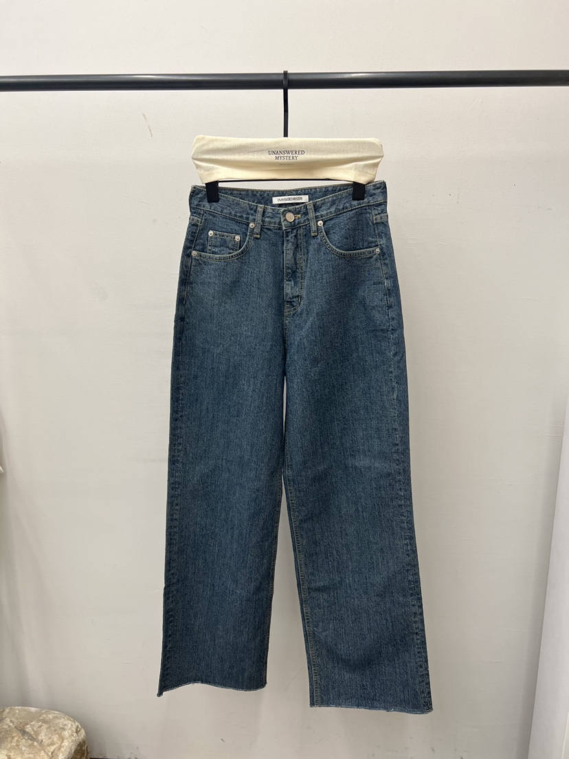 UNANSWERED-MYSTERY/FIFO韓國代購女裝新款時尚人氣牛仔褲UNANSWERED-MYSTERY/FIFO牛仔褲圖色1