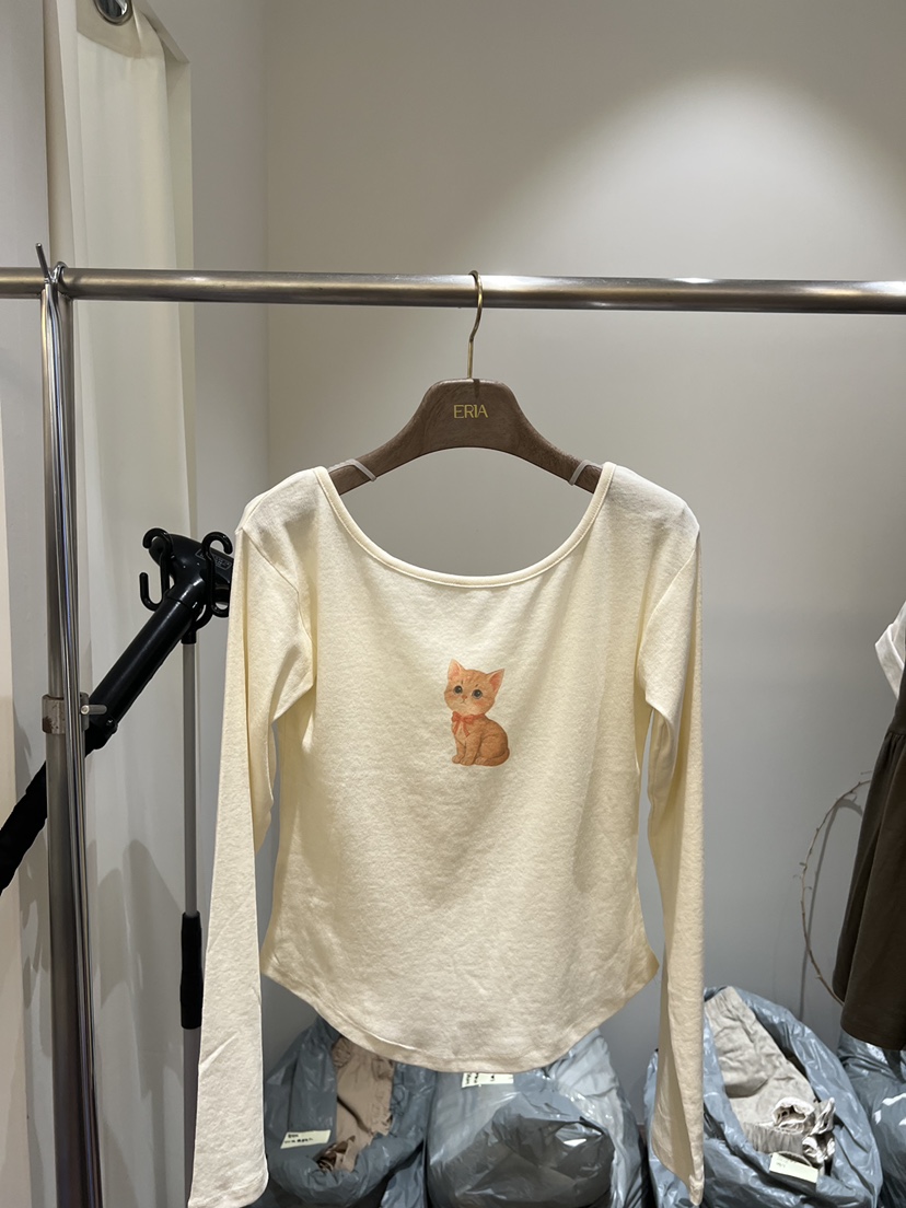 HUE/ERIA韓國東大門直郵女裝新品職業時尚26春夏長袖T恤HUE/ERIA長袖T恤圖色1