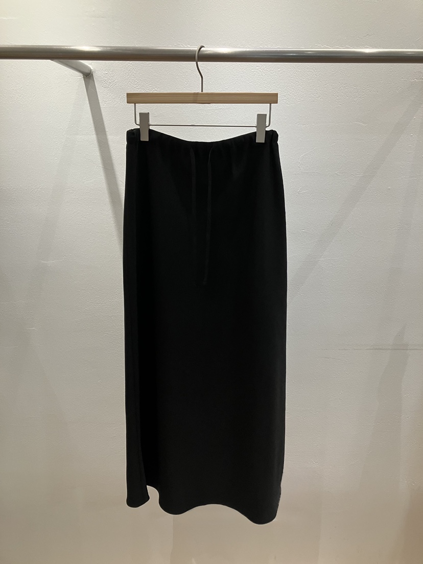 FL LANEL韓國直郵女裝新款熱賣時尚26春夏推薦人氣長裙絲綢FL LANEL長裙圖色3黑色