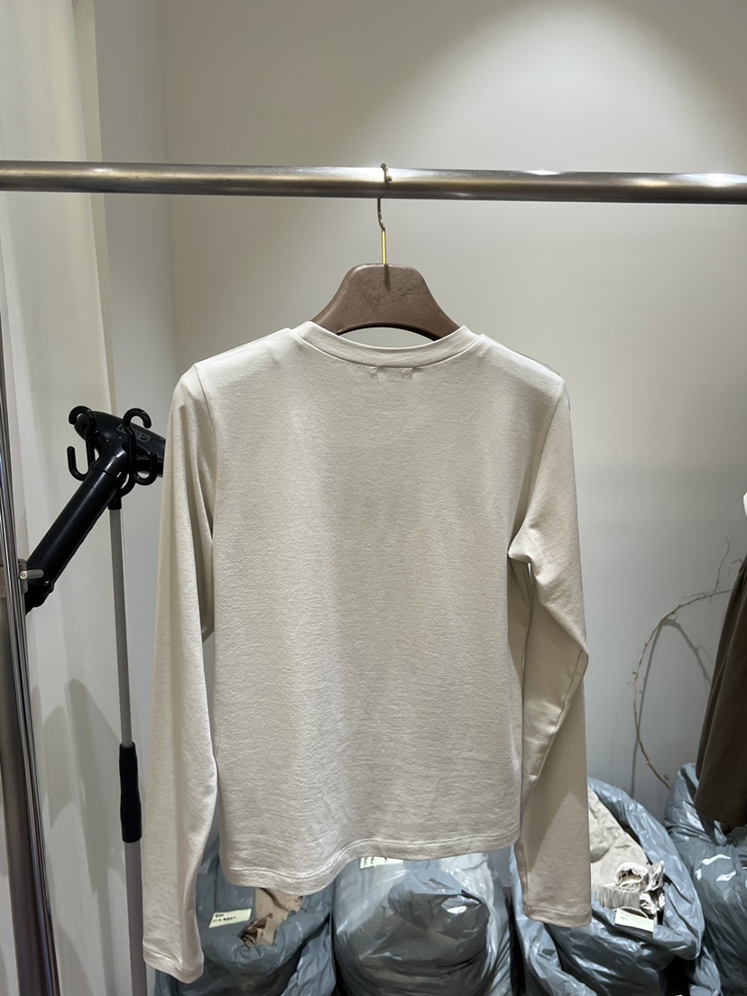 HUE/ERIA韓國直郵女裝新品熱賣時尚人氣26春夏休閑長袖T恤HUE/ERIA長袖T恤