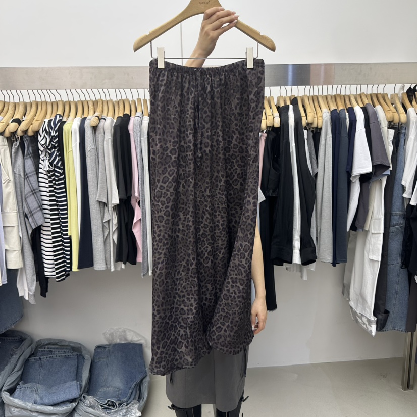 SPECIAL韓國代購女士新品26春夏熱賣推薦時尚人氣職業長裙SPECIAL長裙圖色2