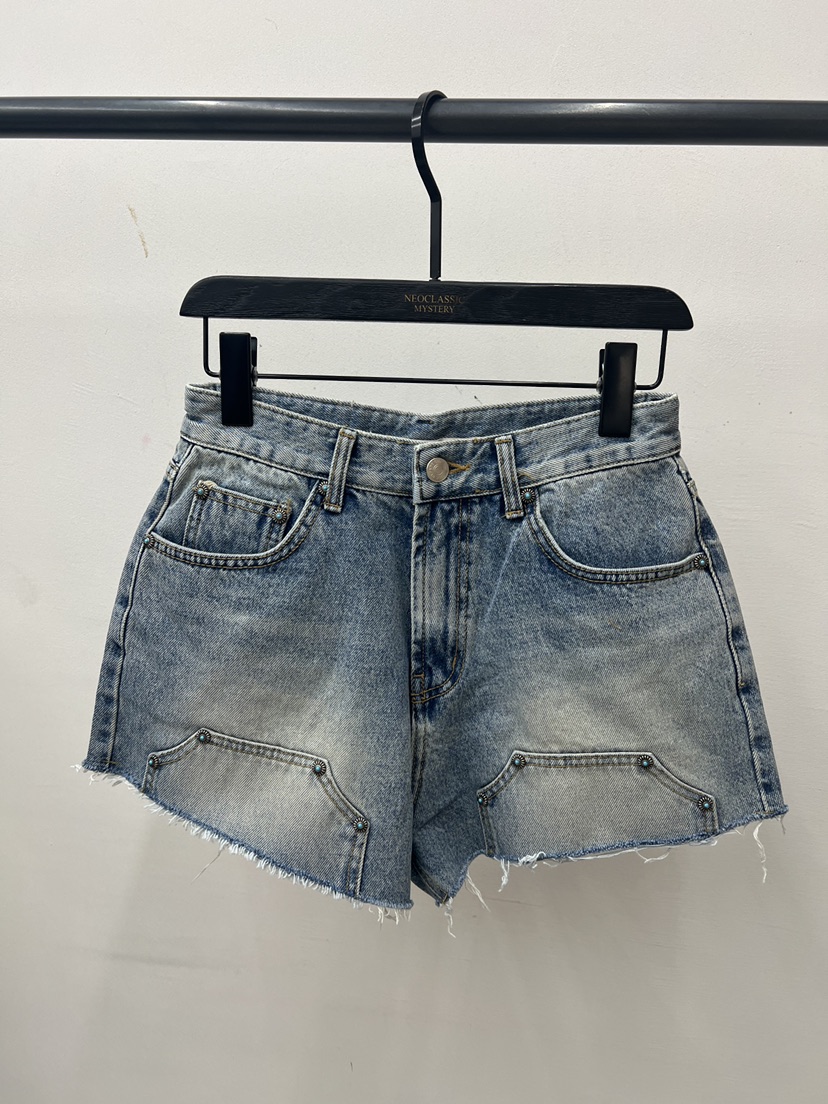 UNANSWERED-MYSTERY/FIFO韓國代購女裝新款人氣短褲短款UNANSWERED-MYSTERY/FIFO短褲圖色1