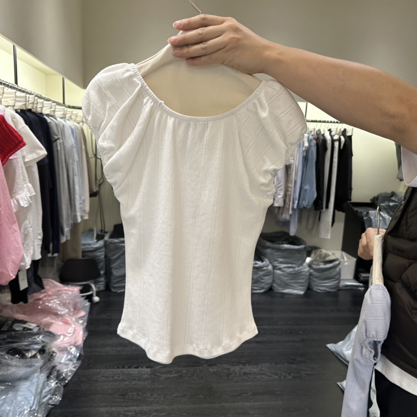 TOMGIRL韓國東大門直郵女裝新款休閑熱賣人氣推薦T恤褶皺TOMGIRLT恤