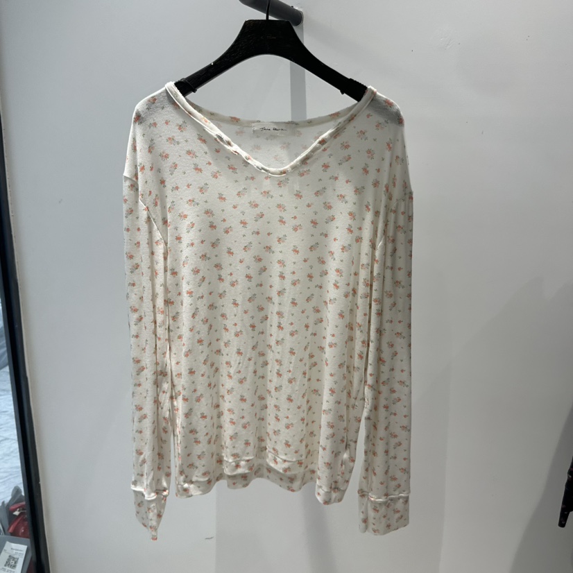 JANE BIRKIN韓國直郵實拍女士新款職業推薦人氣長袖T恤花朵JANE BIRKIN設計師品牌長袖T恤圖色1