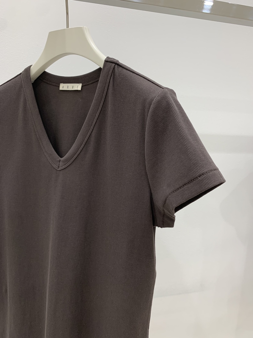 ARVE韓國東大門直郵女裝新款人氣熱賣推薦時尚休閑26春夏T恤ARVET恤