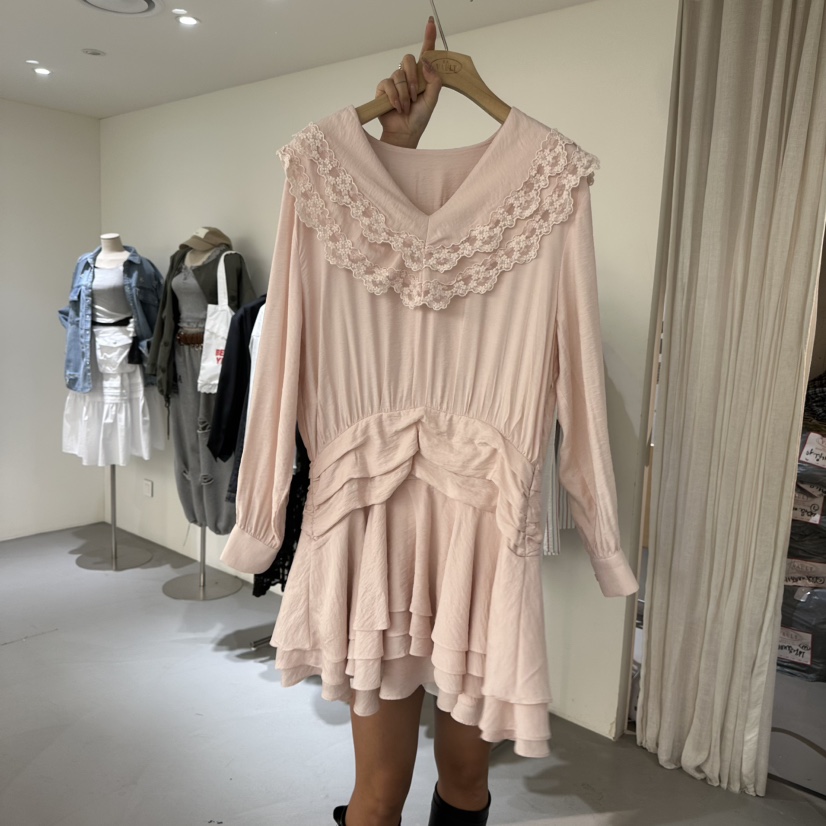 VAULT韓國東大門直郵女裝新品人氣26春夏休閑職業連衣裙褶裥VAULT連衣裙圖色1