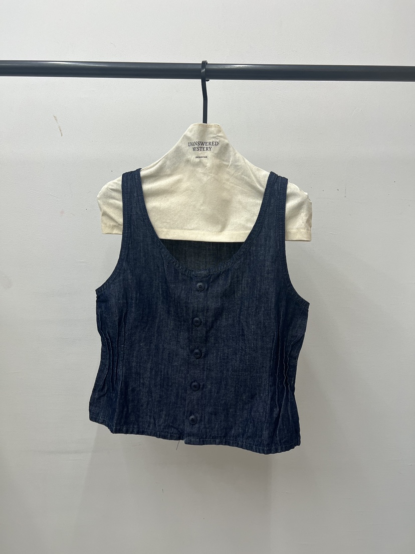 UNANSWERED-MYSTERY/FIFO韓國代購女士新品休閑吊帶背心UNANSWERED-MYSTERY/FIFO吊帶/背心圖色1