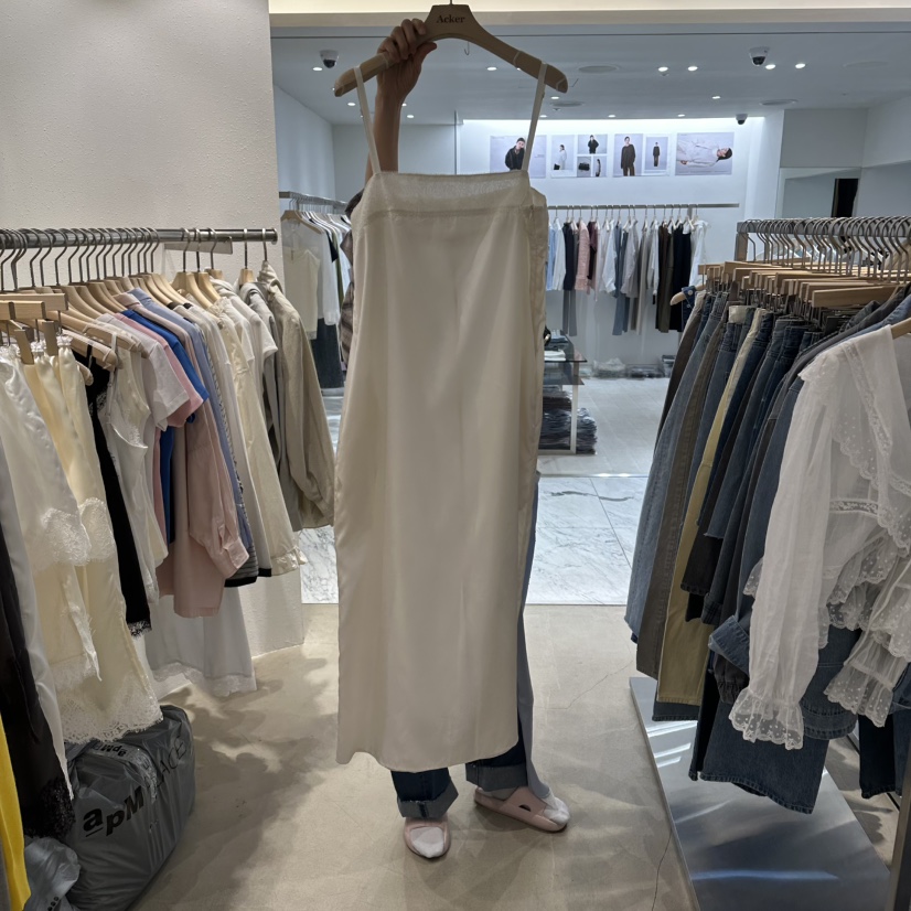 ACKER韓國直郵實拍女士新品熱賣時尚人氣26春夏連衣裙緞面ACKER連衣裙圖色1