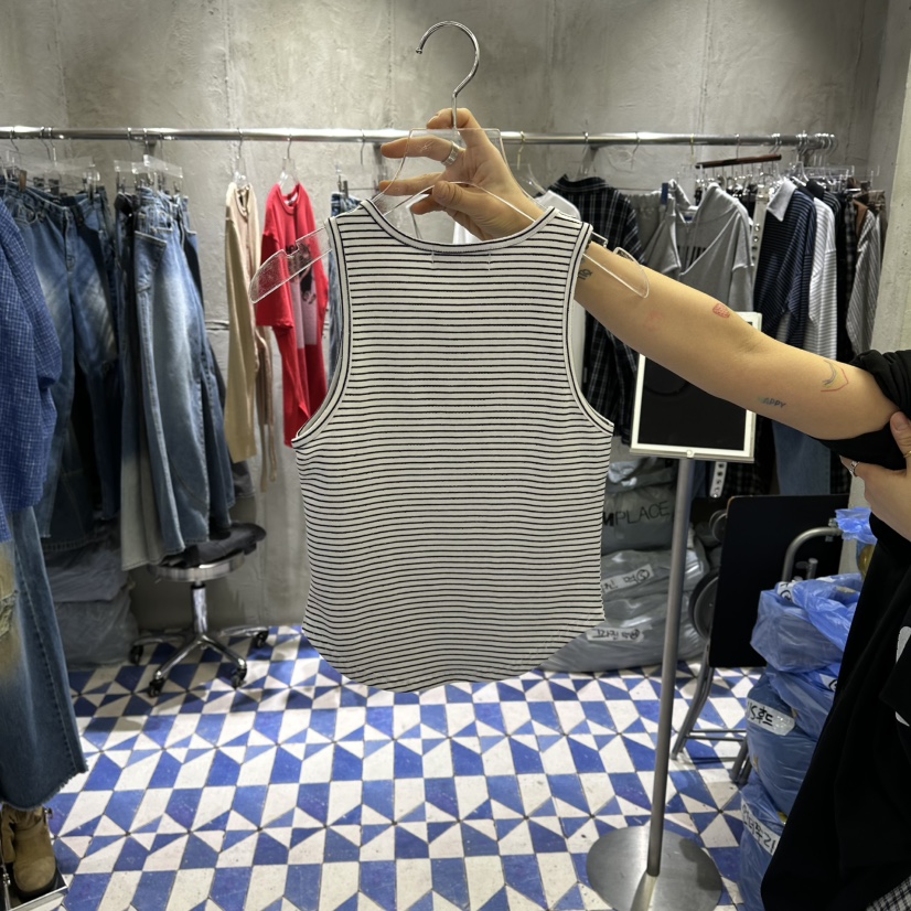 AMOUR韓國直郵女士新品26春夏職業休閑推薦時尚人氣吊帶背心AMOUR吊帶/背心