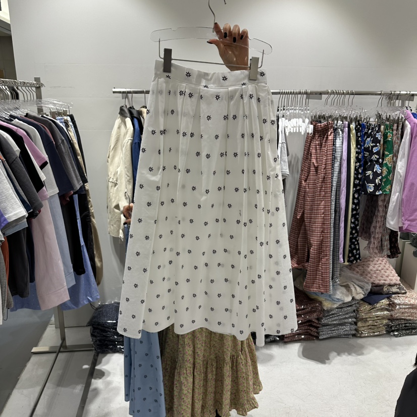 COMBO韓國代購女裝新品熱賣休閑時尚職業人氣26春夏推薦長裙COM_BO長裙圖色2