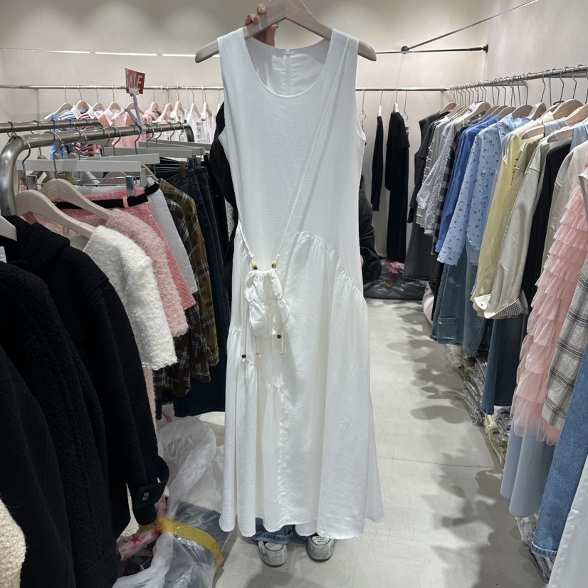 Color B韓國直郵女裝新款真品推薦時尚休閑職業26春夏連衣裙Color B連衣裙圖色1