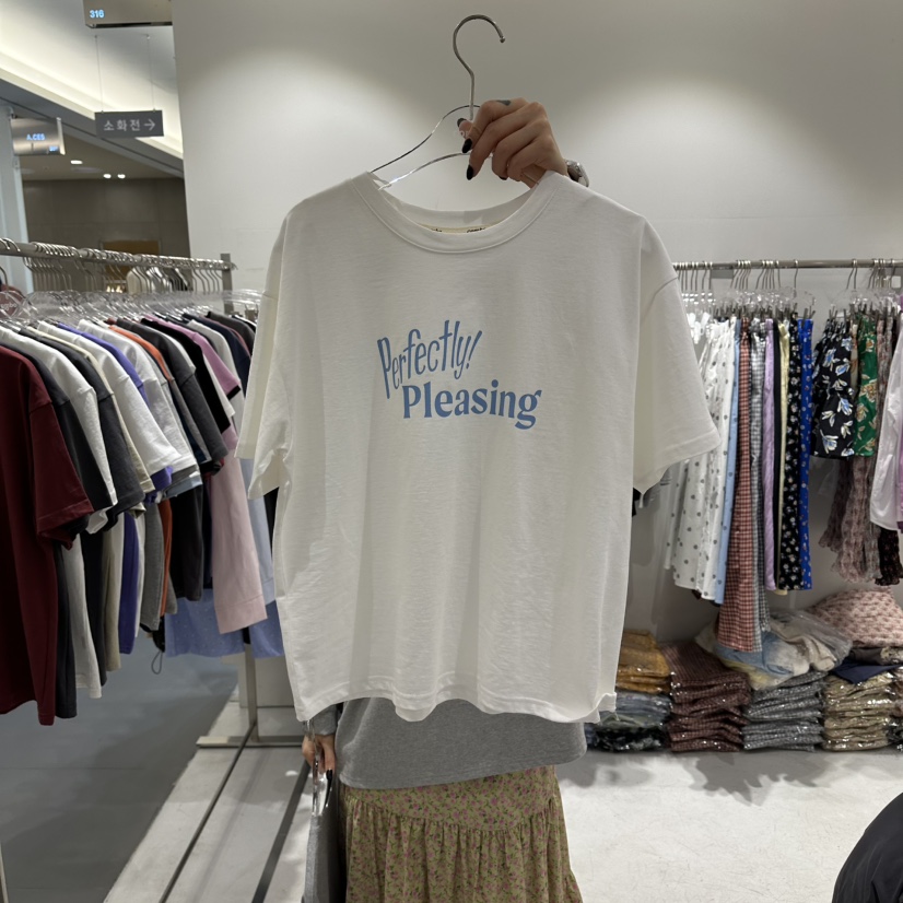 COMBO韓國代購女裝新品時尚職業人氣熱賣26春夏推薦休閑T恤COM_BOT恤圖色1