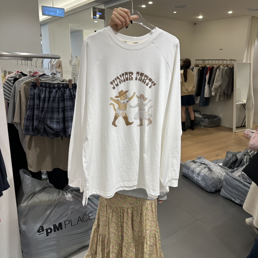 COMBO東大門直郵女裝新品熱賣職業人氣推薦時尚休閑長袖T恤COM_BO長袖T恤圖色1