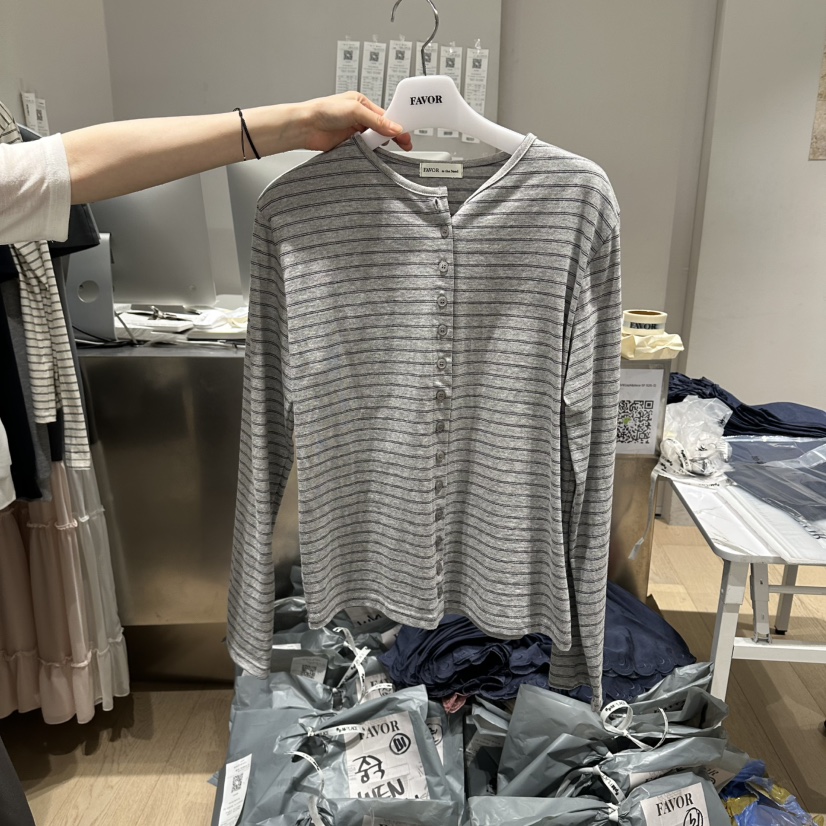 FAVOR-P韓國直郵實拍女裝新款人氣熱賣時尚推薦26春夏長袖T恤FAVOR-P長袖T恤圖色1