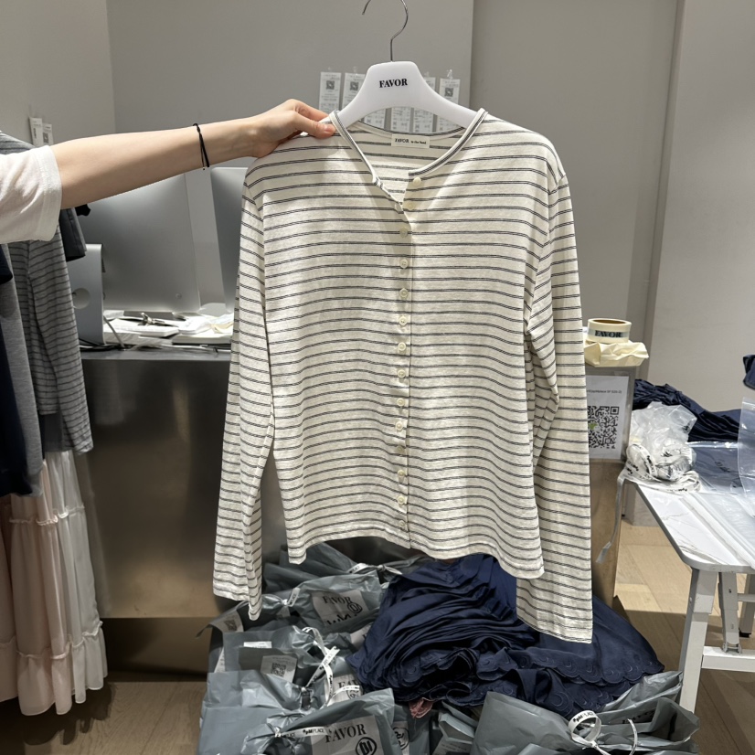 FAVOR-P韓國直郵實拍女裝新款人氣熱賣時尚推薦26春夏長袖T恤FAVOR-P長袖T恤圖色2