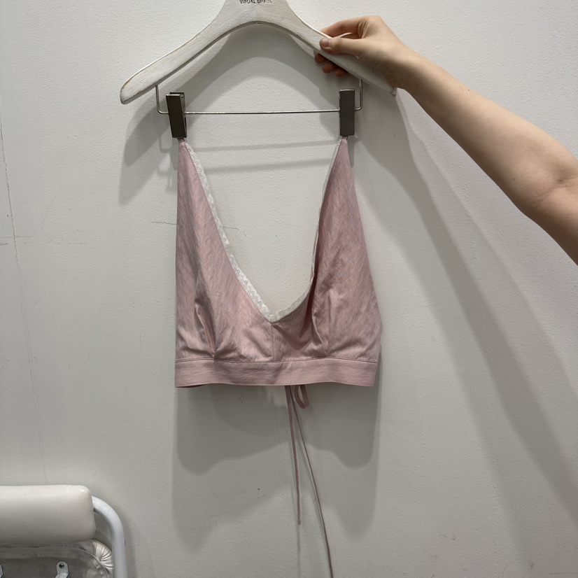 VISUAL SPACE/PAGE92/FLEISCHER東大門實拍女士新款熱賣吊帶背心蕾絲VISUAL SPACE/PAGE92/FLEISCHER吊帶/背心圖色1