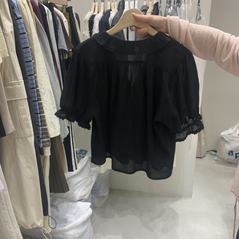 FRE東大門直郵女士新品人氣時尚真品職業推薦26春夏襯衫蕾絲衫FRE SEOUL襯衫/蕾絲衫