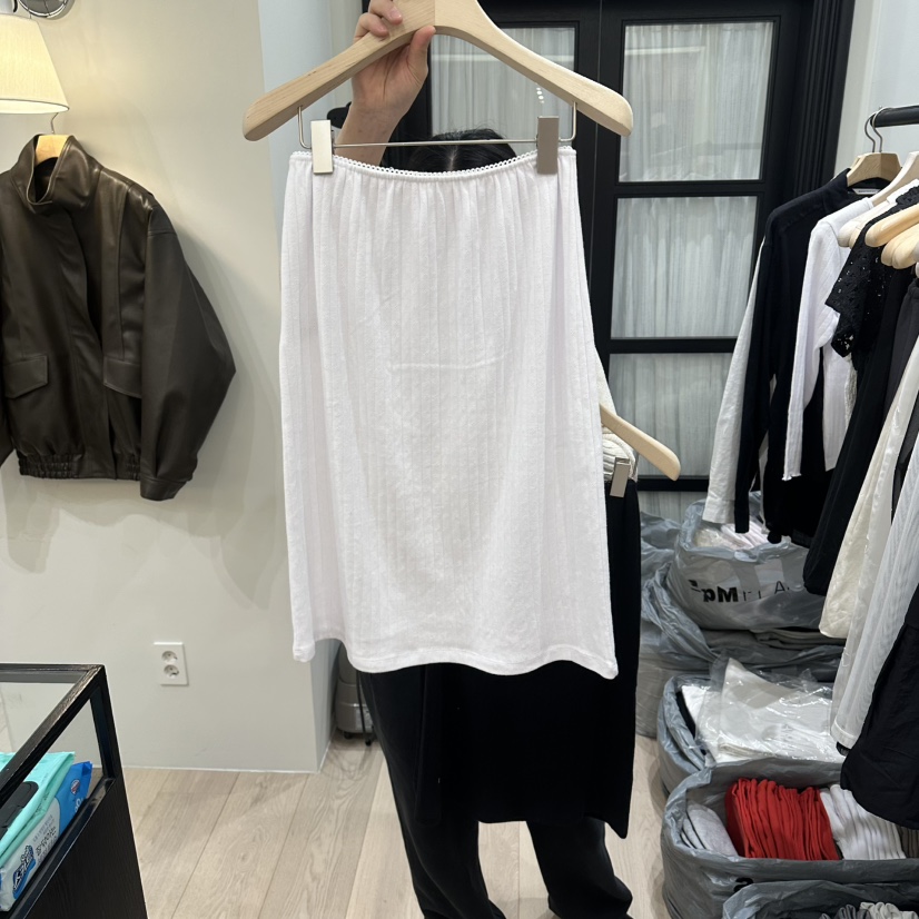 NOTTINGHAM/AVECNOUS/MODEST東大門代購女裝新品熱賣長裙蕾絲NOTTINGHAM/AVECNOUS/MODEST長裙