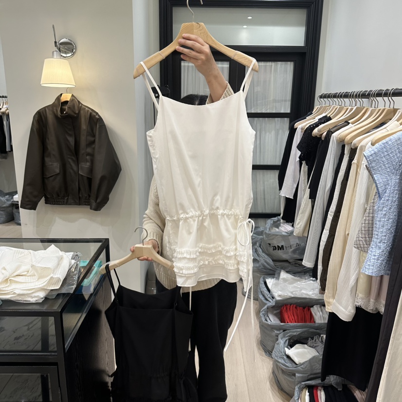 NOTTINGHAM/AVECNOUS/MODEST韓國代購女士新品真品連衣裙荷葉邊NOTTINGHAM/AVECNOUS/MODEST連衣裙圖色1