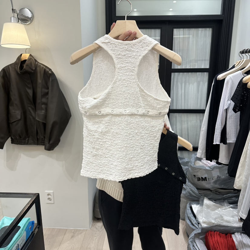 NOTTINGHAM/AVECNOUS/MODEST東大門直郵女裝新款職業吊帶背心鏤空NOTTINGHAM/AVECNOUS/MODEST吊帶/背心