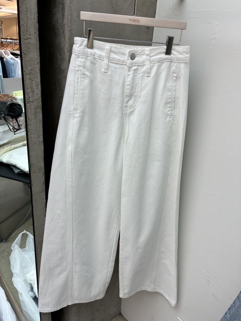 Verbena東大門代購女裝新品熱賣真品推薦人氣牛仔褲闊腿褲Verbena牛仔褲圖色1實際價格39000