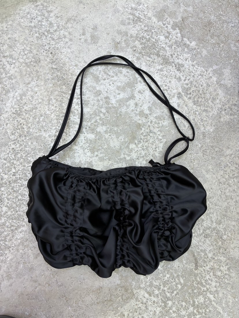 Verbena韓國直郵女士新品休閑人氣26春夏真品單肩斜跨包褶皺Verbena單肩/斜跨包圖色3黑