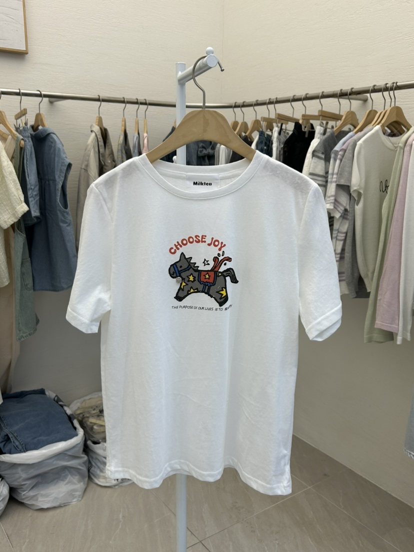 MILK TEA韓國東大門直郵女裝新品休閑時尚推薦職業人氣T恤MILK TEAT恤圖色1