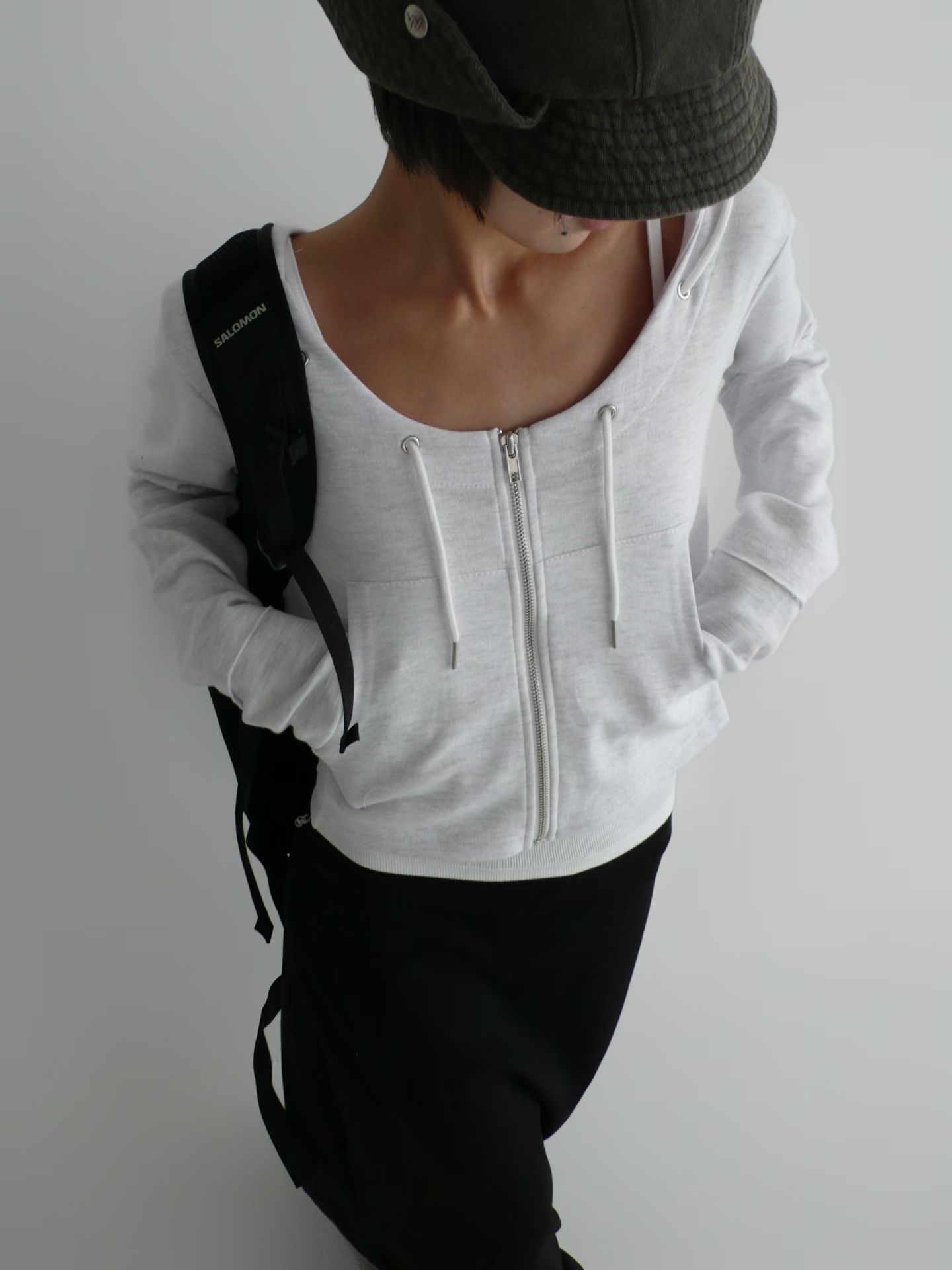 BUSTLING韓國代購女裝新品熱賣職業推薦時尚休閑人氣夾克BUSTLING夾克