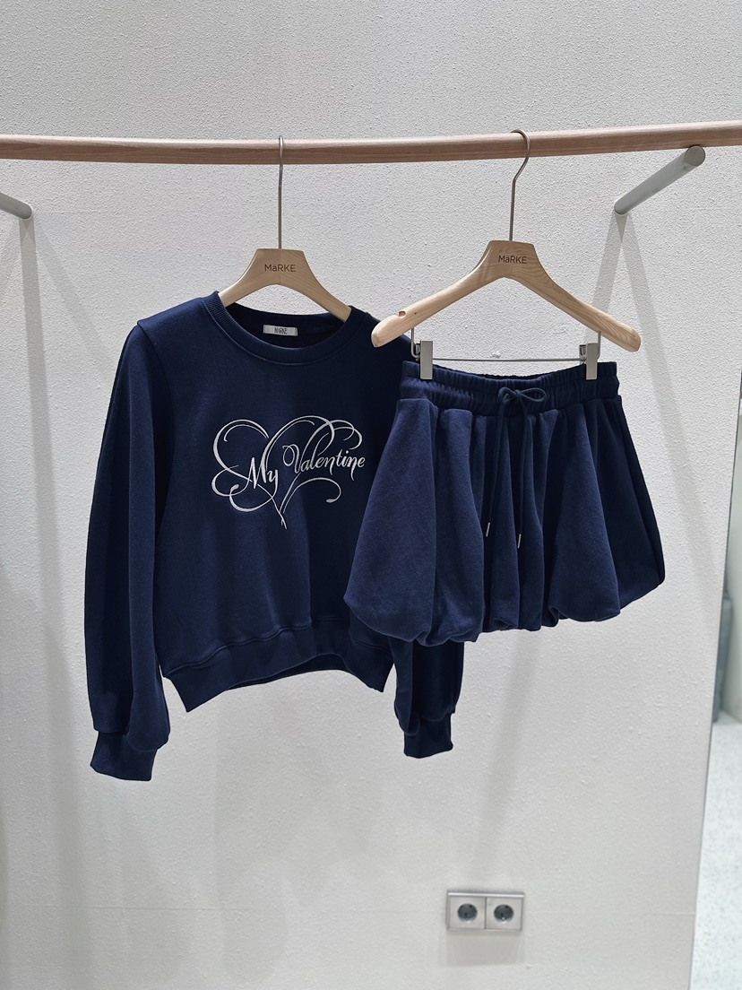 MARKE-P韓國東大門直郵女裝新款26春夏職業人氣衛衣刺繡MARKE-P衛衣