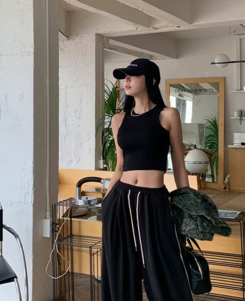 BUSTLING韓國東大門直郵女士新款人氣熱賣休閑26春夏吊帶背心BUSTLING吊帶/背心圖色1