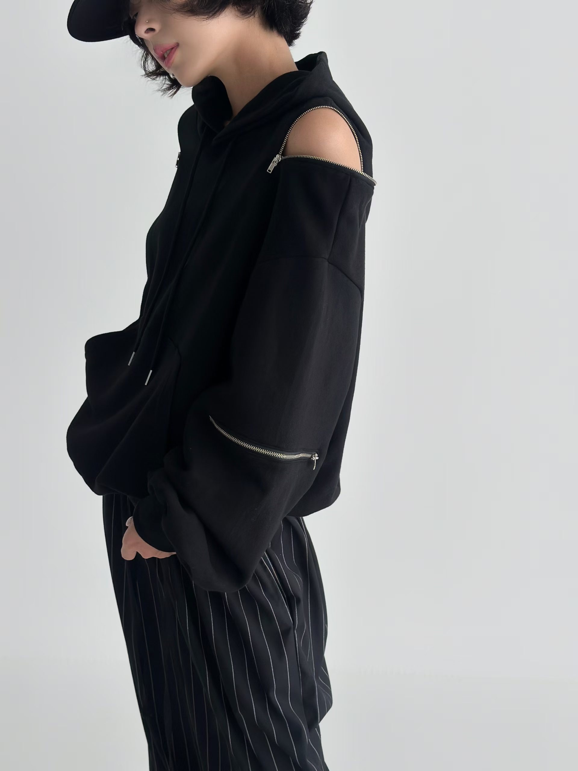 BUSTLING韓國直郵實拍女士新品職業26春夏人氣時尚長袖T恤BUSTLING長袖T恤