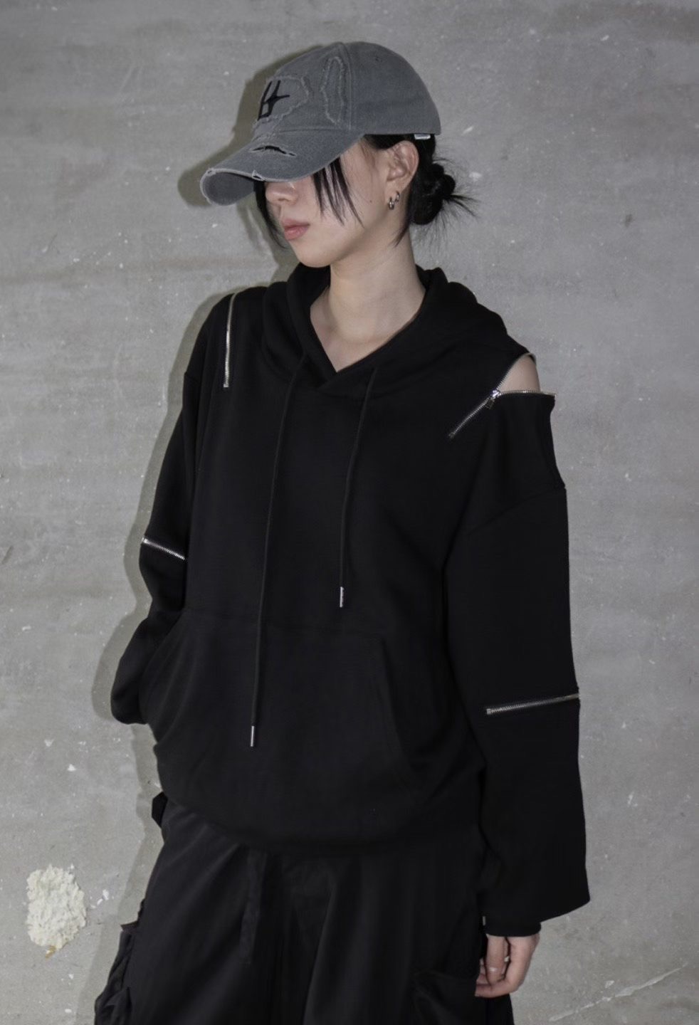 BUSTLING韓國直郵實拍女士新品職業26春夏人氣時尚長袖T恤BUSTLING長袖T恤圖色2