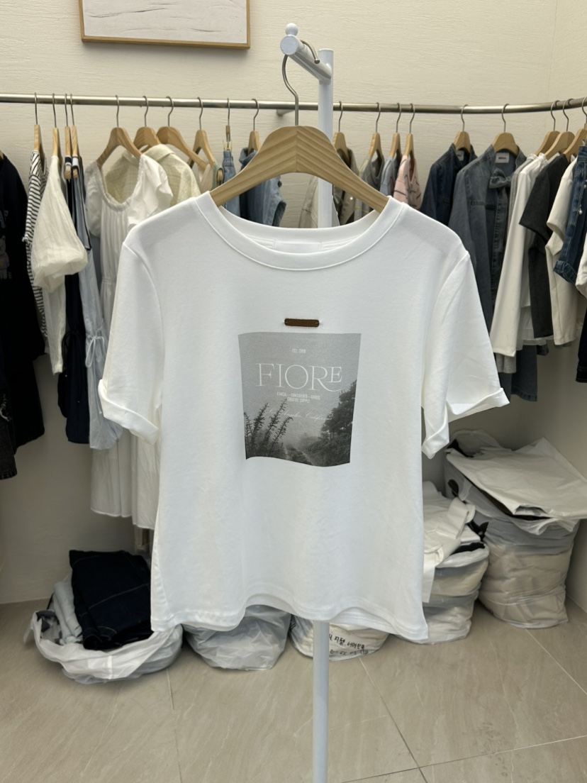 MILK TEA韓國直郵女士新品人氣推薦時尚休閑26春夏熱賣T恤MILK TEAT恤圖色1