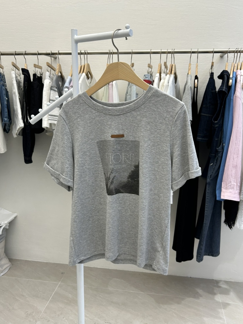 MILK TEA韓國直郵女士新品人氣推薦時尚休閑26春夏熱賣T恤MILK TEAT恤圖色2