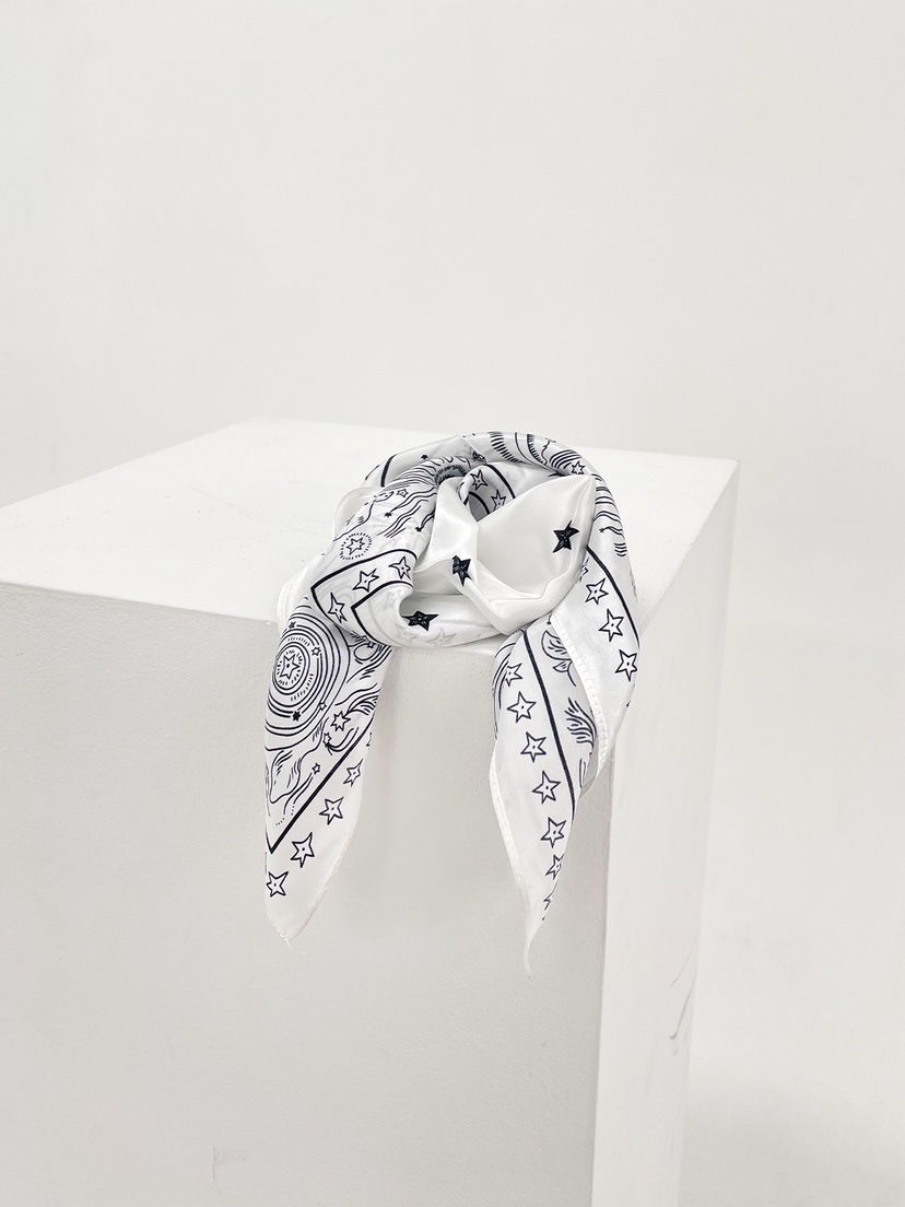 NICEALICE韓國直郵實拍女裝新品休閑職業人氣圍巾披肩絲綢NICEALICE圍巾/披肩