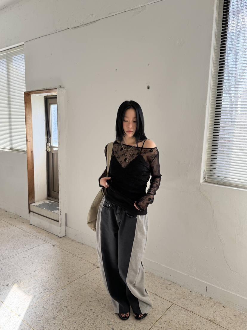 SUNDER MARKET韓國東大門直郵女士新款休閑人氣長袖T恤蕾絲SUNDER MARKET長袖T恤