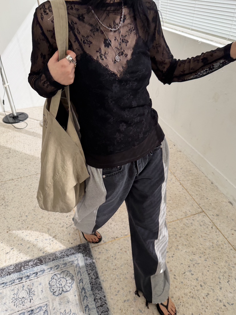 SUNDER MARKET韓國東大門直郵女士新款休閑人氣長袖T恤蕾絲SUNDER MARKET長袖T恤