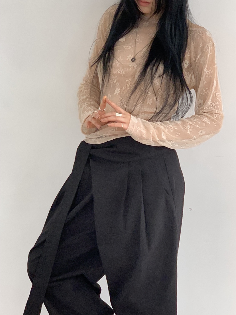 SUNDER MARKET韓國東大門直郵女士新款休閑人氣長袖T恤蕾絲SUNDER MARKET長袖T恤